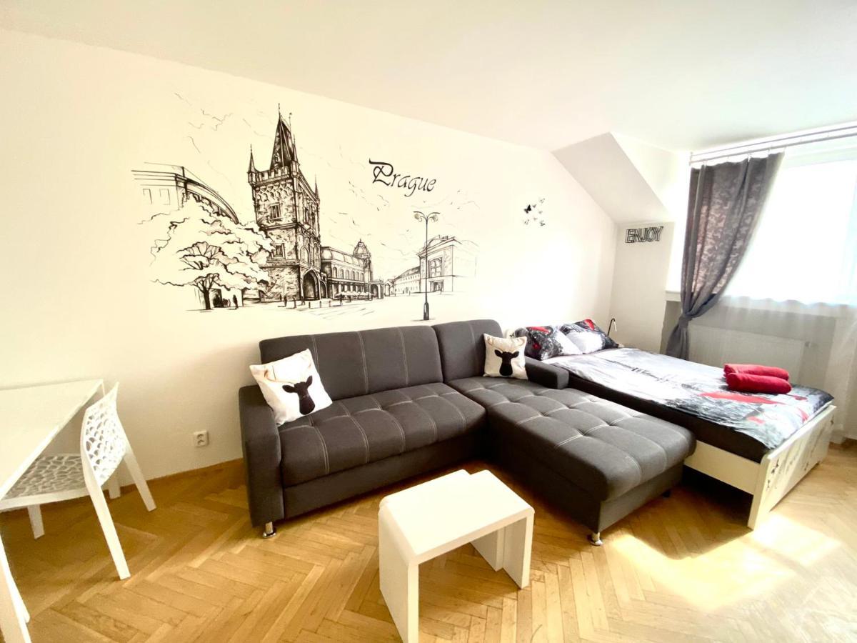 Fantastic Apartment In The City Center Prag Eksteriør billede