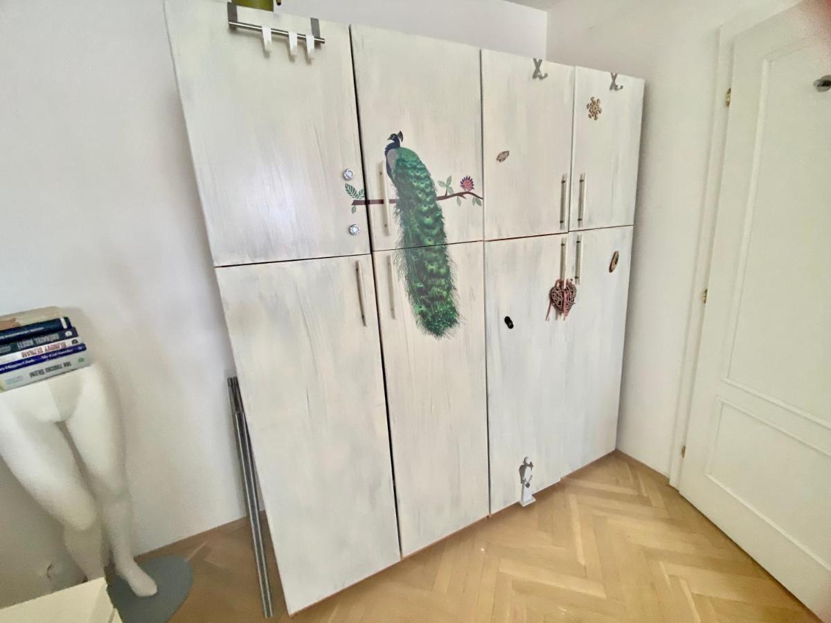 Fantastic Apartment In The City Center Prag Eksteriør billede