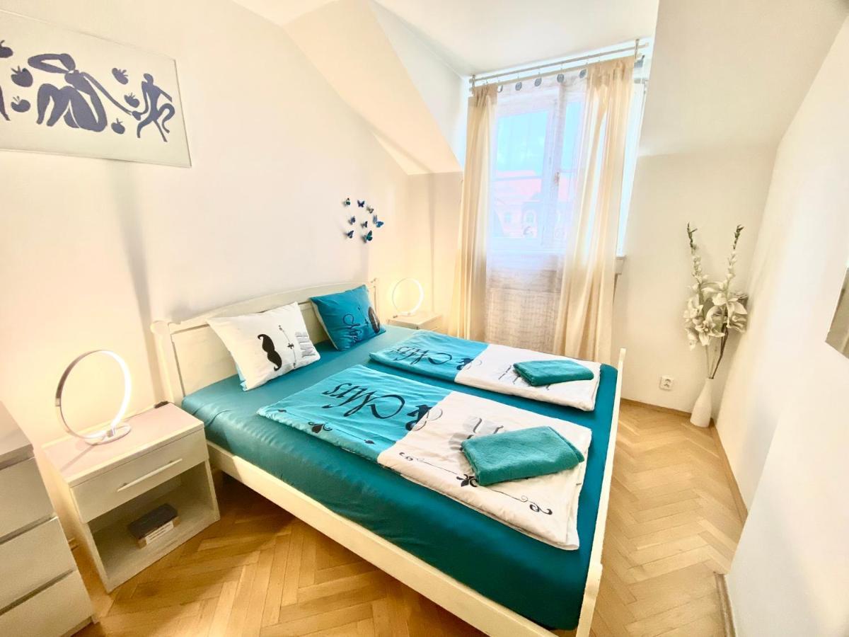 Fantastic Apartment In The City Center Prag Eksteriør billede