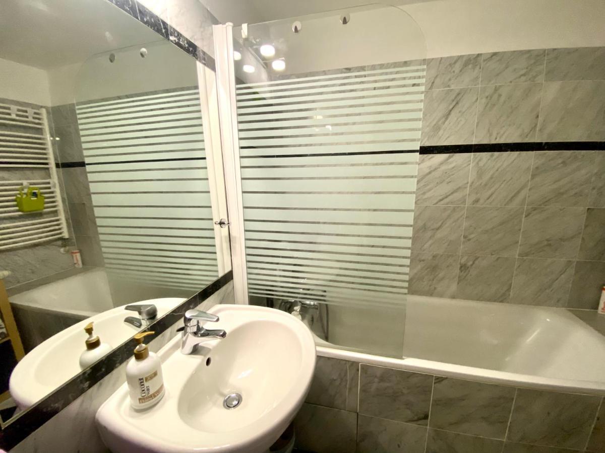 Fantastic Apartment In The City Center Prag Eksteriør billede